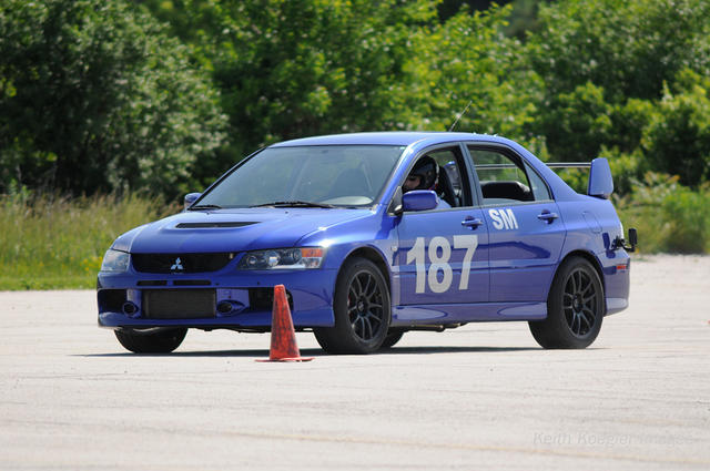 Chrysler AutoX May 2011-59.jpg
